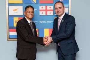 Alexandru Nazare,Eugene Rhuggenaath